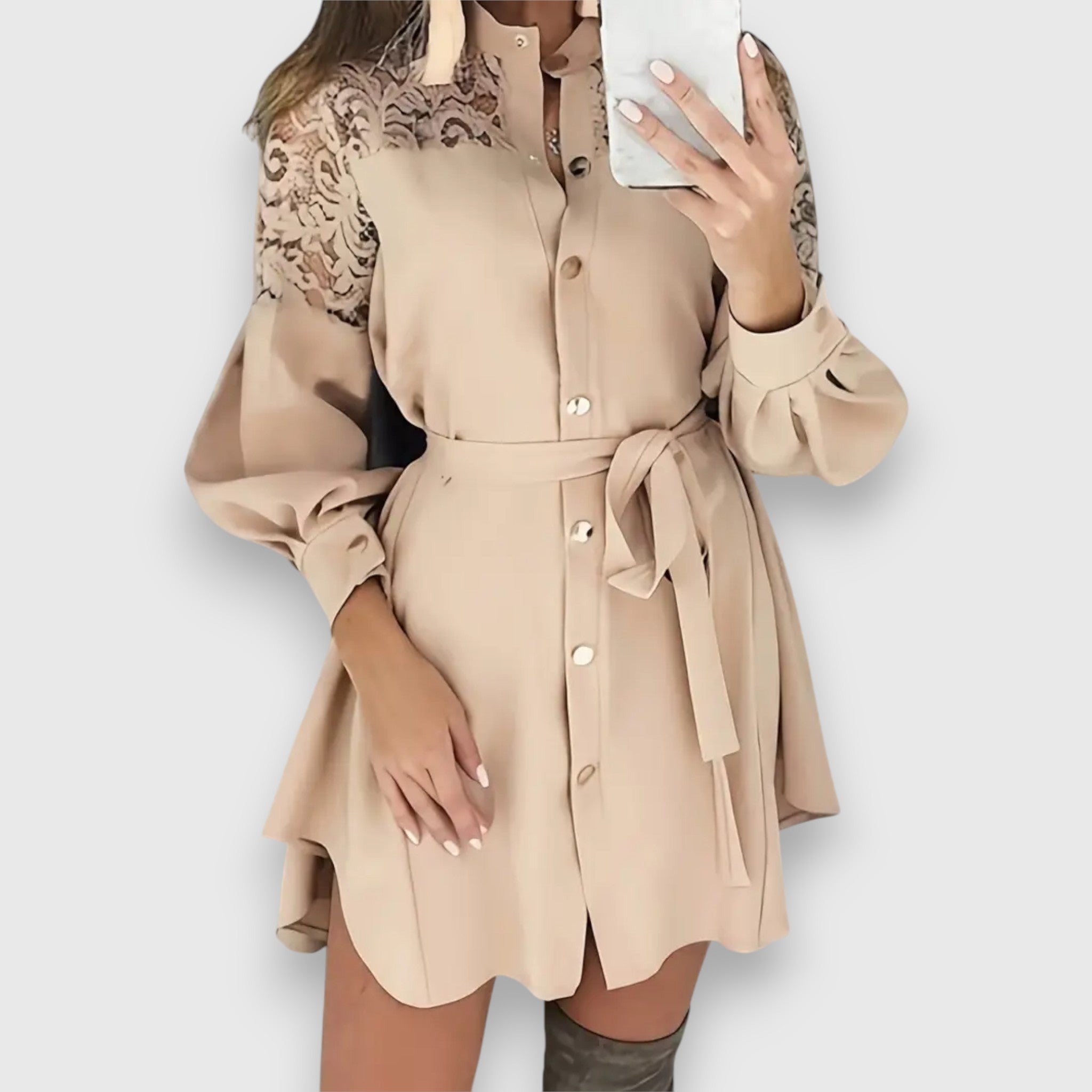 Camille – Langärmliges Spitzenkleid